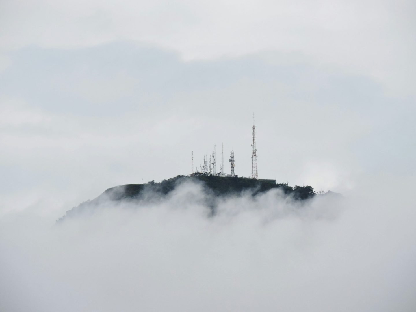 Broadcom updates VMware platform to streamline private cloud operations